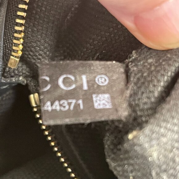 Gucci Black Patent Leather Interlocking G Soho Chain Tote Bag - Preowned - Picture 15 of 15